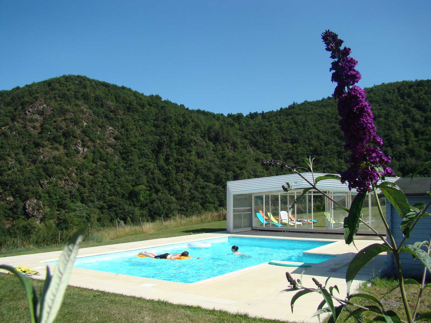 Maison d'hôtes avec piscine à vendre en Auvergne