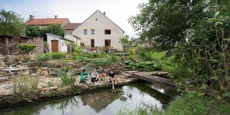 Maison d'hôtes à vendre dans un village de Bourgogne (Beaulieu)