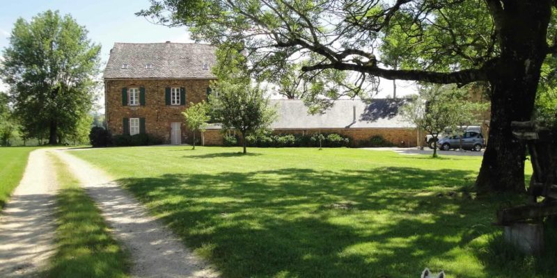 Maison d'hôtes à vendre à Cabanès en Aveyron, entre Rodez et Albi (Occitanie)