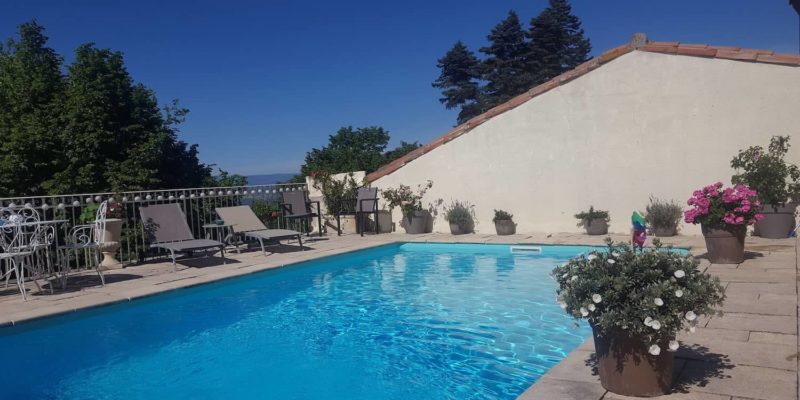 Maison d'hôtes à vendre dans un village touristique de l'Aude en région Occitanie (Montréal)