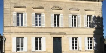 Maison d’hôtes à vendre à Montagne Saint-Émilion (Gironde, Nouvelle-Aquitaine)