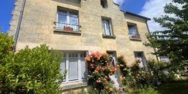 Maison d’hôtes à vendre à Coucy-le-Château-Auffrique – Aisne (02)