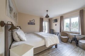 Activité chambre d'hôtes en vente à L'Isle-sur-la-Sorgue dans le Vaucluse