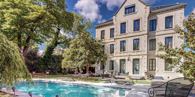 Maison d’hôtes haut de gamme à vendre à Carcassonne (Aude – Occitanie)